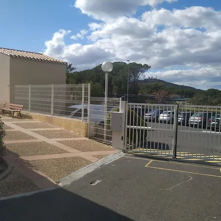 Studio Avec Piscine Odalys Et Parking Prive Agde